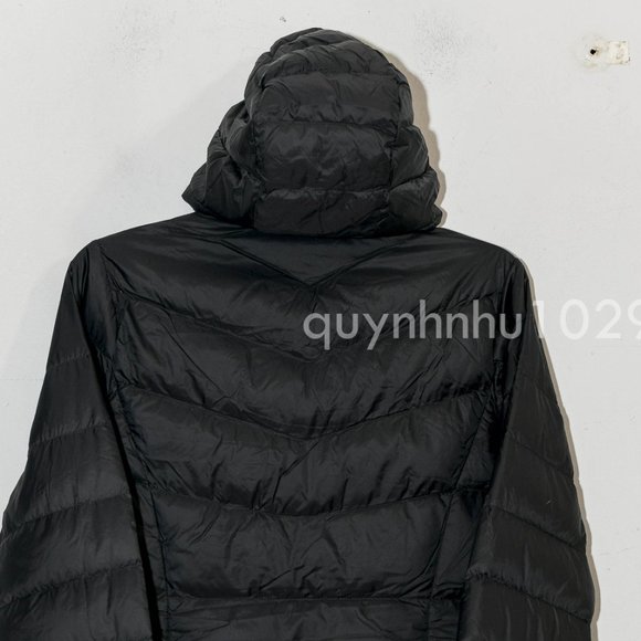 Eddie Bauer Women's CHEVRON DOWN PARKA IN BLACK - Picture 7 of 7